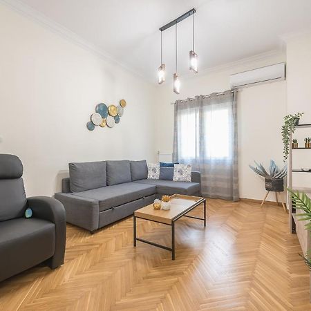 Elegant Suite By Cloudkeys Athens Exterior photo