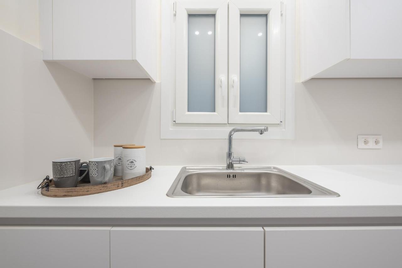 Elegant Suite By Cloudkeys Athens Exterior photo