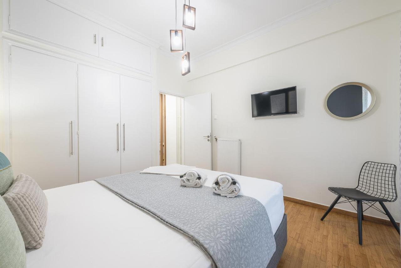 Elegant Suite By Cloudkeys Athens Exterior photo