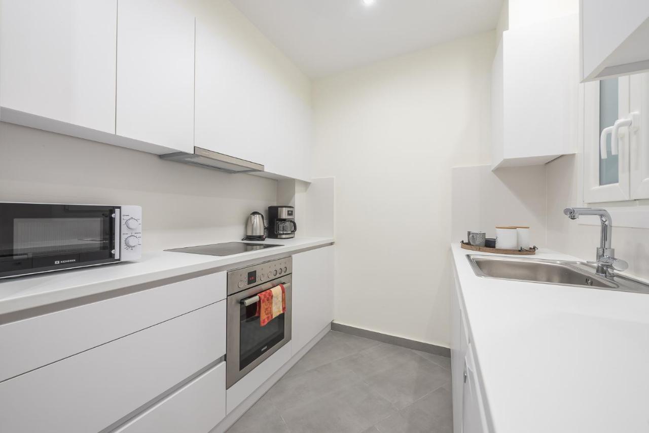 Elegant Suite By Cloudkeys Athens Exterior photo